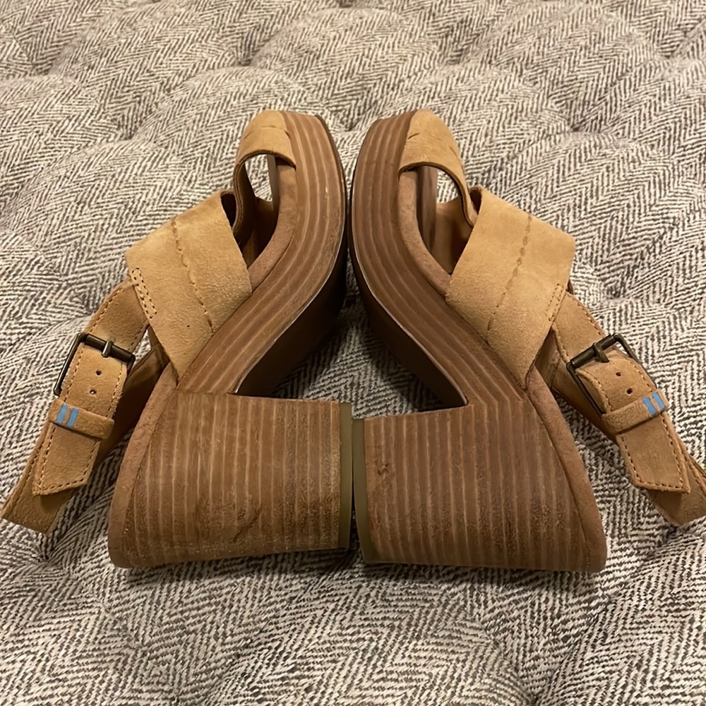 Toms size 7.5 - Picture 5 of 6